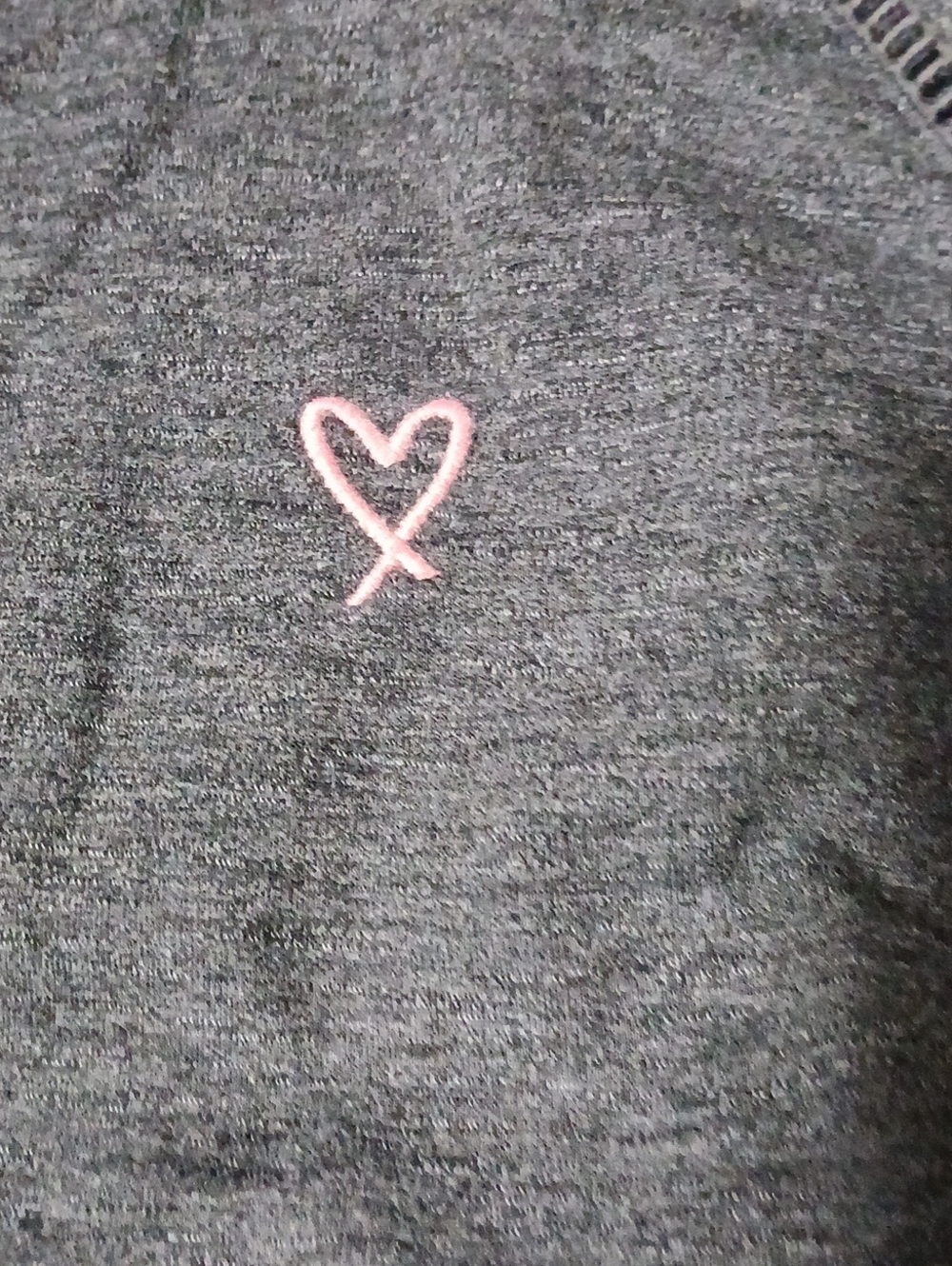Pink Vs - Picture 2 of 5